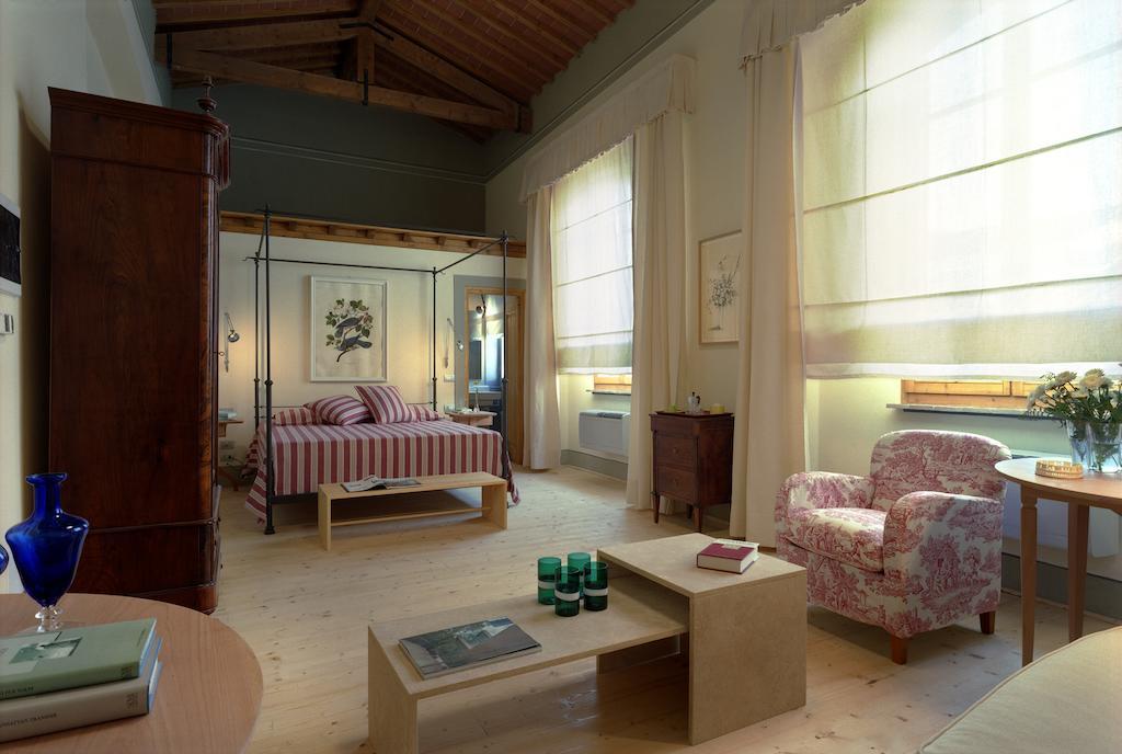 Fattoria Casamora - Suites Pian Di Sco Room photo